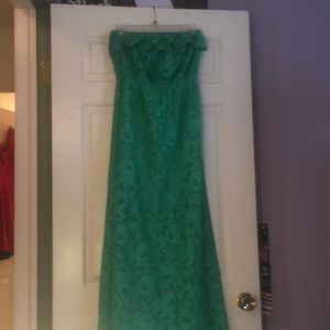 Long green flowered lace maxi dress